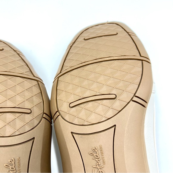 8.5W 8.5 WIDE LifeStride Diverse White Faux Vegan Leather Ballet Flats Shoes NEW - Picture 11 of 13